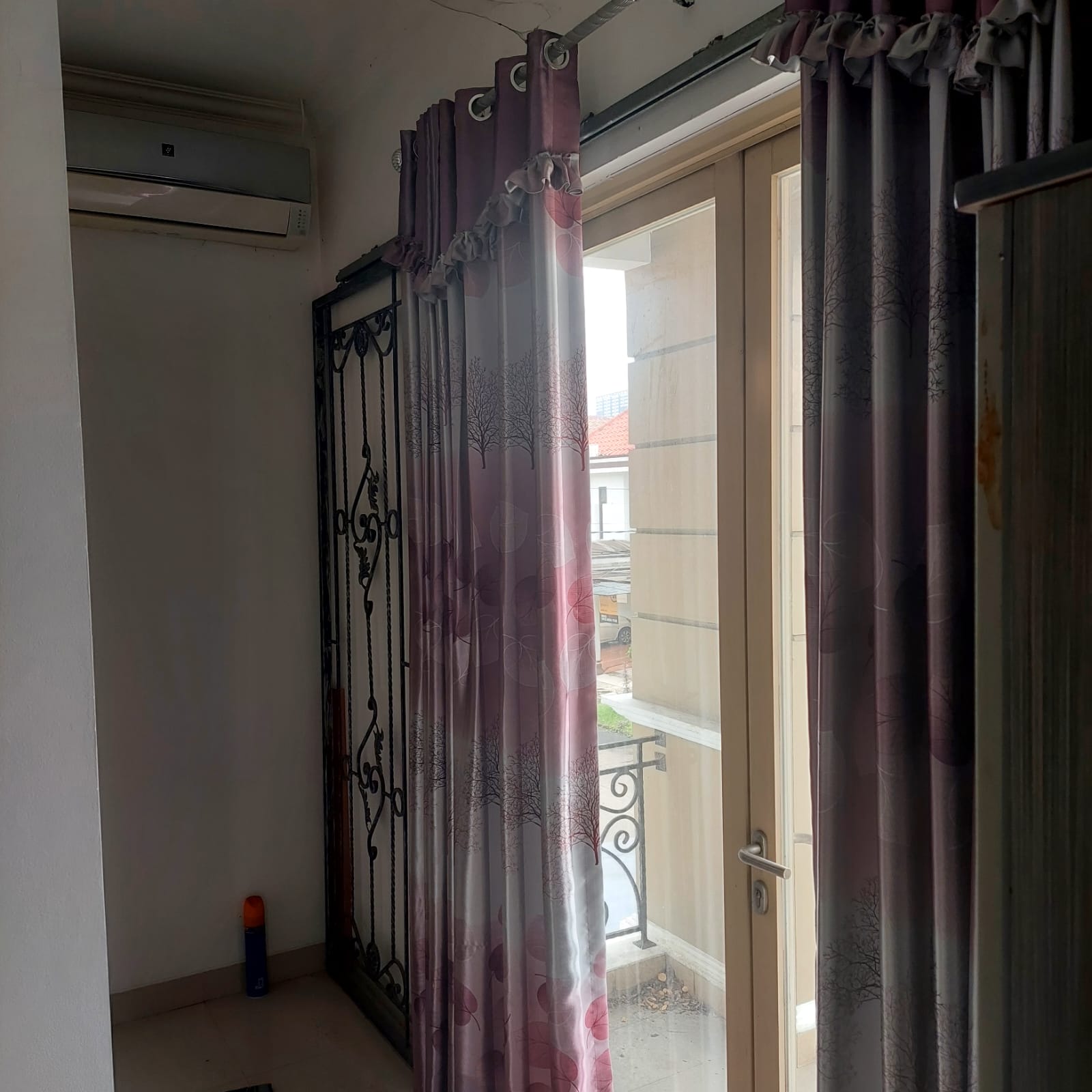 Rumah Disewakan Full Furnished di Lippo Cikarang 